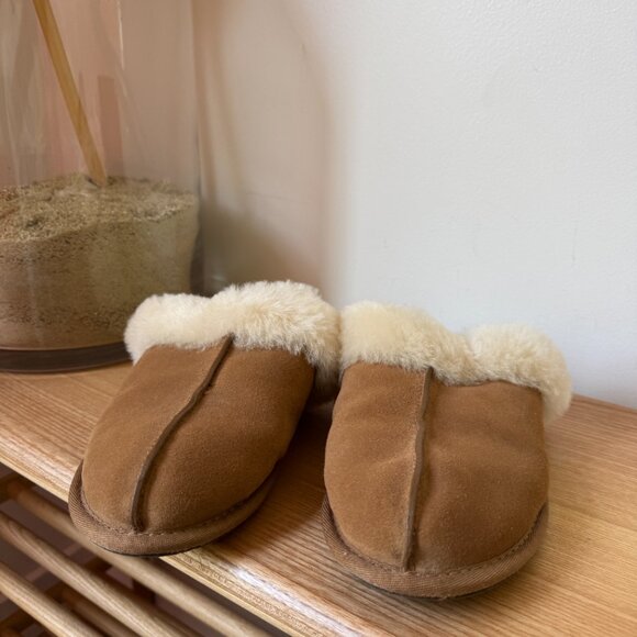 UGG Scuffette II Slippers — Chestnut — Size 7 — New - Picture 2 of 8